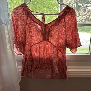 Urban Romantics SZ M Juniors Pink and White Cheetah Print Short Sleeve Blouse